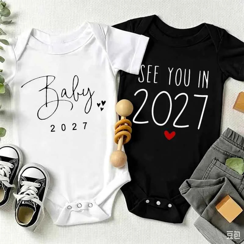 Baby Bodysuit "Baby 2027" Letter Slogan Print Graphic Infant Christening Outfit Newborn Boy Girl 0-24M Short Sleeve Baby Romper