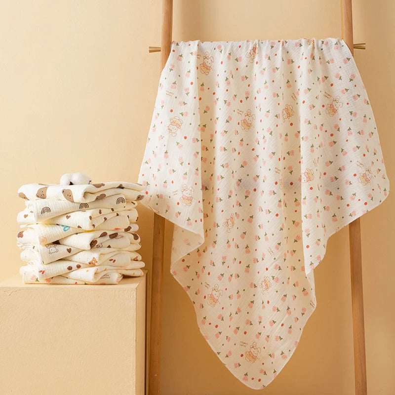 Simple Style Printed Baby Blanket Made of Gauze Material, Newborn Swaddle, Baby Swaddle Blanket, Gauze Wrap, Bedding, Baby Bath Towel, Infant Products