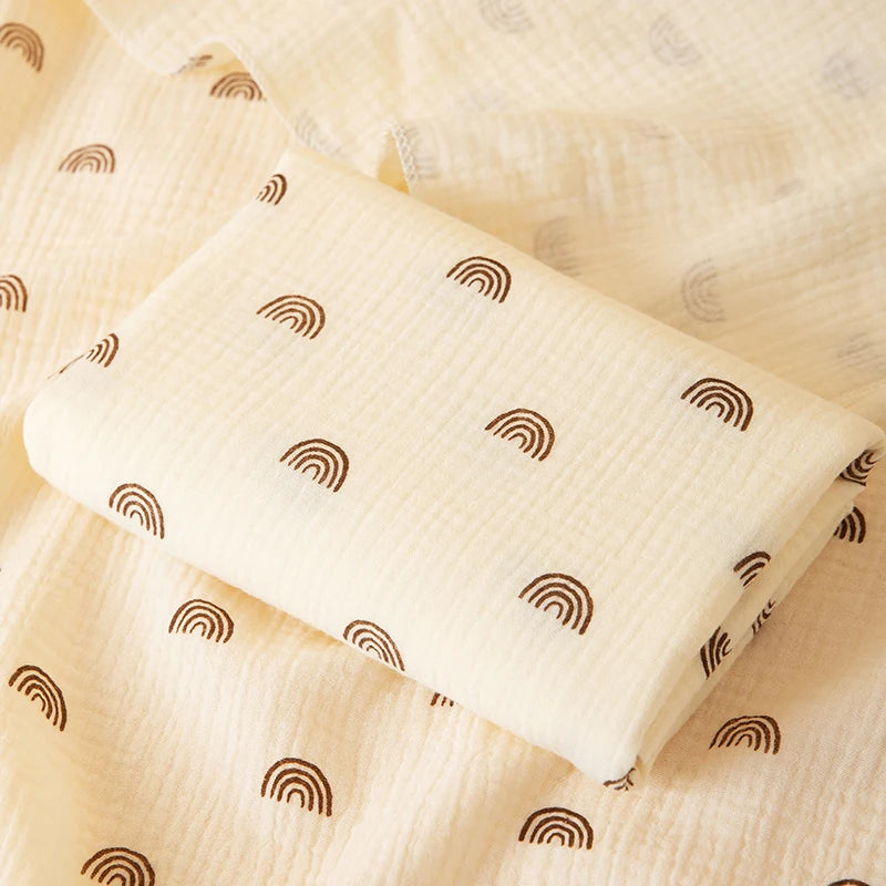 Simple Style Printed Baby Blanket Made of Gauze Material, Newborn Swaddle, Baby Swaddle Blanket, Gauze Wrap, Bedding, Baby Bath Towel, Infant Products